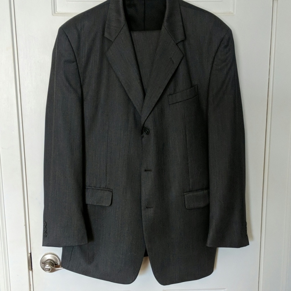 Mens Grey Sharkskin Suit